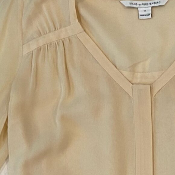 Diane Von Furstenberg Long Sleeve Silk Cream Blouse Size 10 - Picture 8 of 9